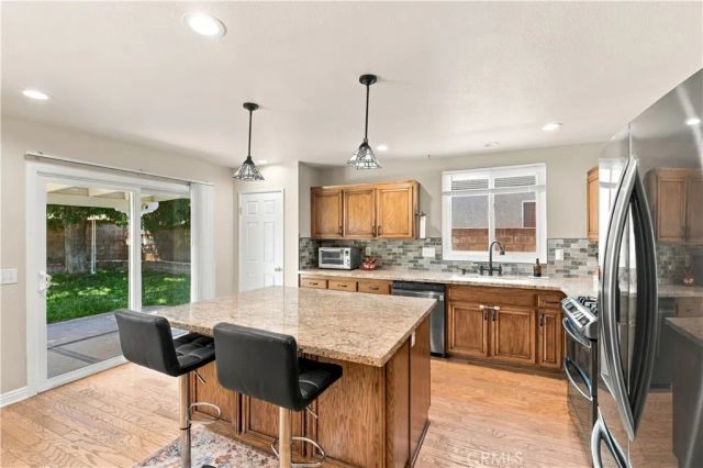6226 W Avenue J5, Lancaster, CA 93536