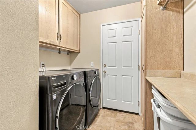 6226 W Avenue J5, Lancaster, CA 93536