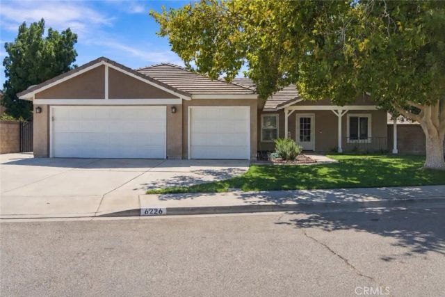 6226 W Avenue J5, Lancaster, CA 93536