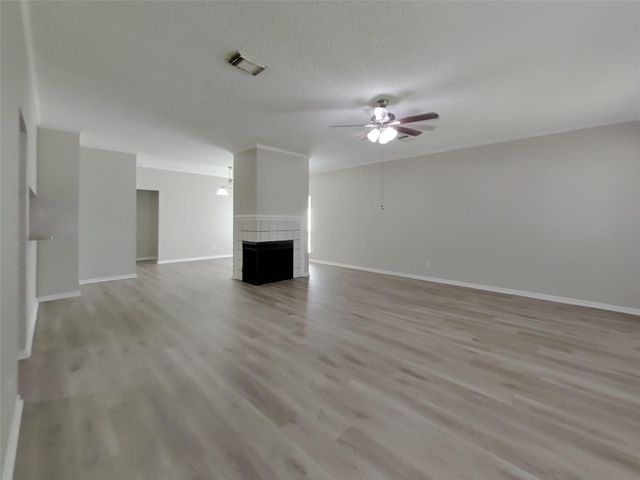 13830 Keyworth Drive, Houston, TX 77014