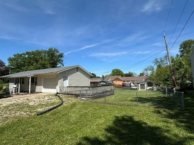 607 9th Street, Charles City, IA 50616