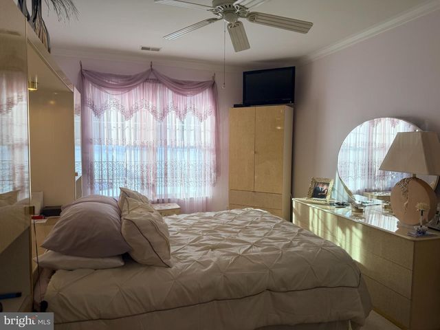 3527 DOGWOOD DR, Garnet Valley, PA 19060