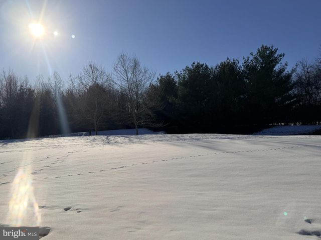 3527 DOGWOOD DR, Garnet Valley, PA 19060