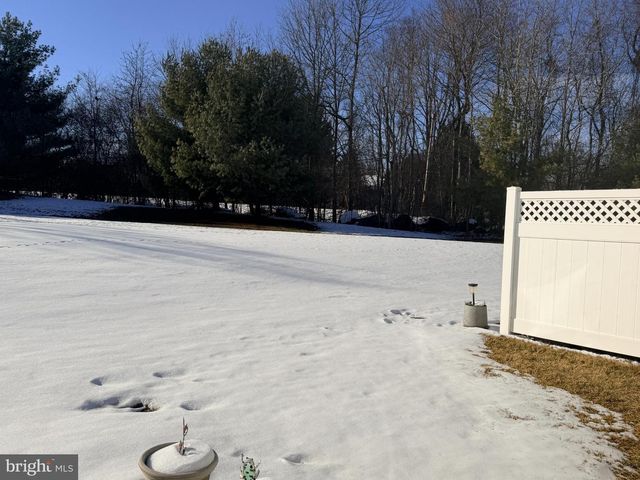 3527 DOGWOOD DR, Garnet Valley, PA 19060