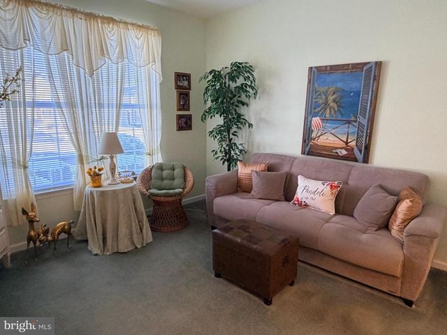 3527 DOGWOOD DR, Garnet Valley, PA 19060