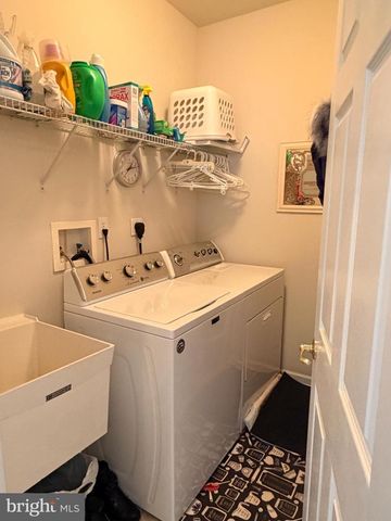 3527 DOGWOOD DR, Garnet Valley, PA 19060