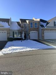 3527 DOGWOOD DR, Garnet Valley, PA 19060