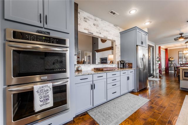 8339 La Casa Avenue, Springdale, AR 72762