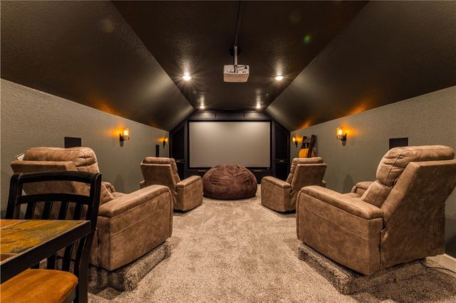 8339 La Casa Avenue, Springdale, AR 72762