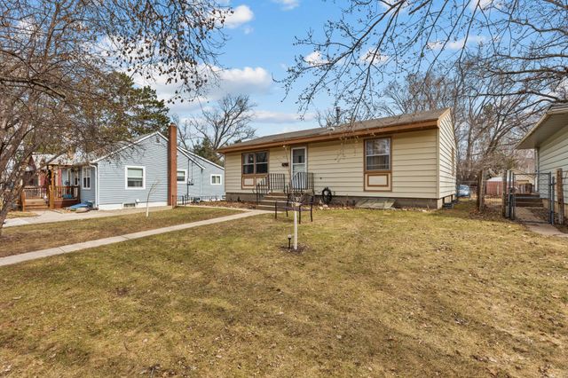 814 11th Avenue NE, Brainerd, MN 56401