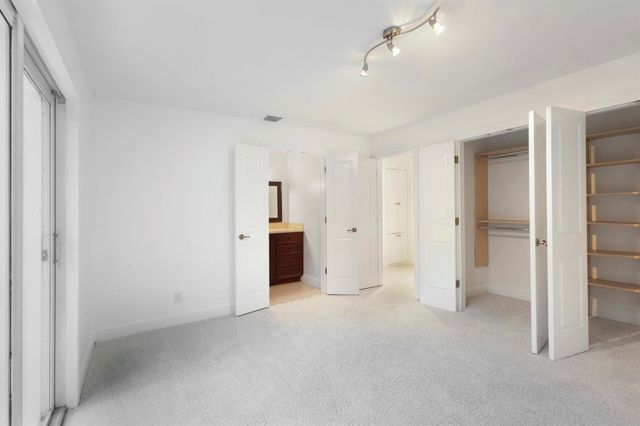 2940 NE 18th Street, Pompano Beach, FL 33062