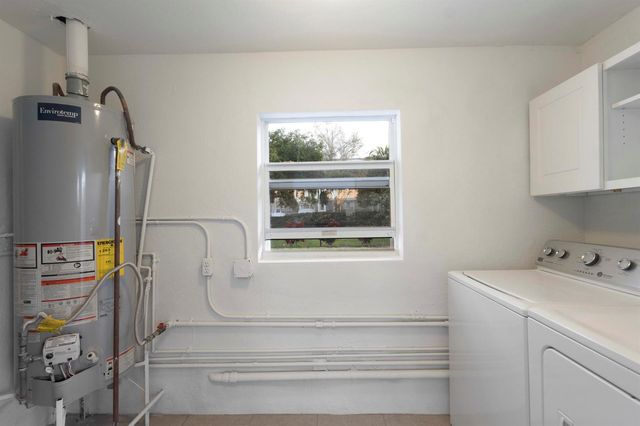 2940 NE 18th Street, Pompano Beach, FL 33062