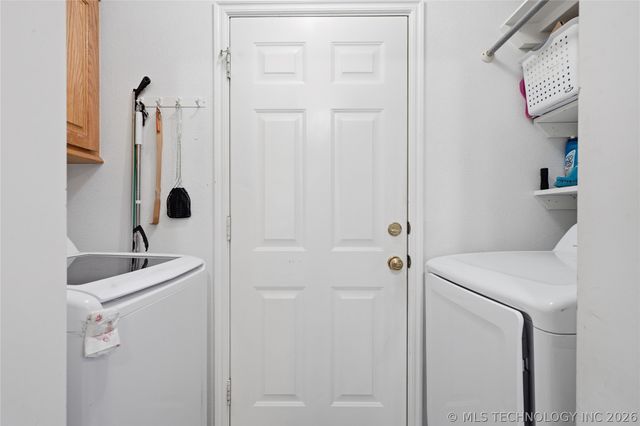 1304 S 33rd Street, Broken Arrow, OK 74014