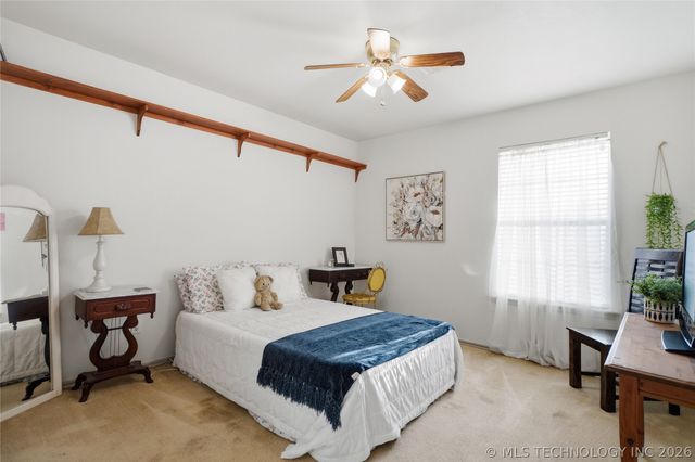 1304 S 33rd Street, Broken Arrow, OK 74014