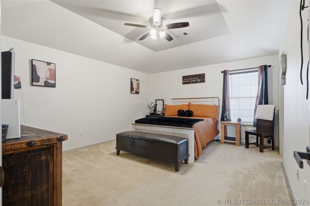 1304 S 33rd Street, Broken Arrow, OK 74014