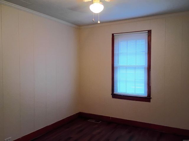 805 W. Kingshighway, Paragould, AR 72450