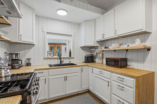 445 Palmer Road, Las Cruces, NM 88005