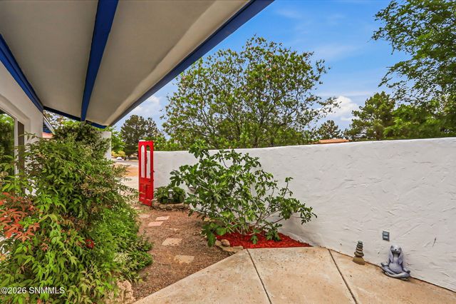 445 Palmer Road, Las Cruces, NM 88005