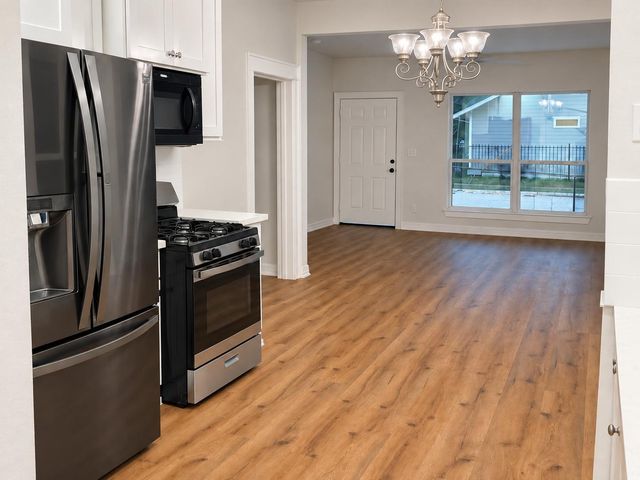 427 Linwood Street, Houston, TX 77011