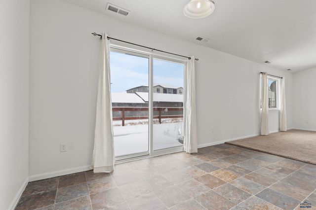 613 KATHRYN AVE, Rapid City, SD 57701