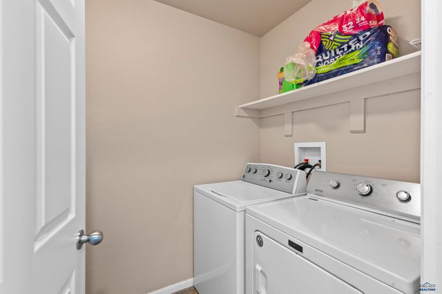 613 KATHRYN AVE, Rapid City, SD 57701