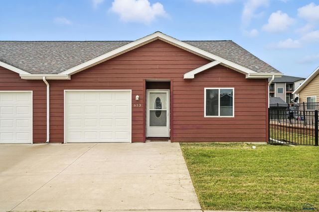 613 KATHRYN AVE, Rapid City, SD 57701