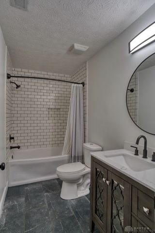 1281 Whitetail Drive, Fairborn, OH 45324