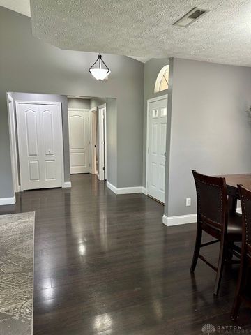 1281 Whitetail Drive, Fairborn, OH 45324