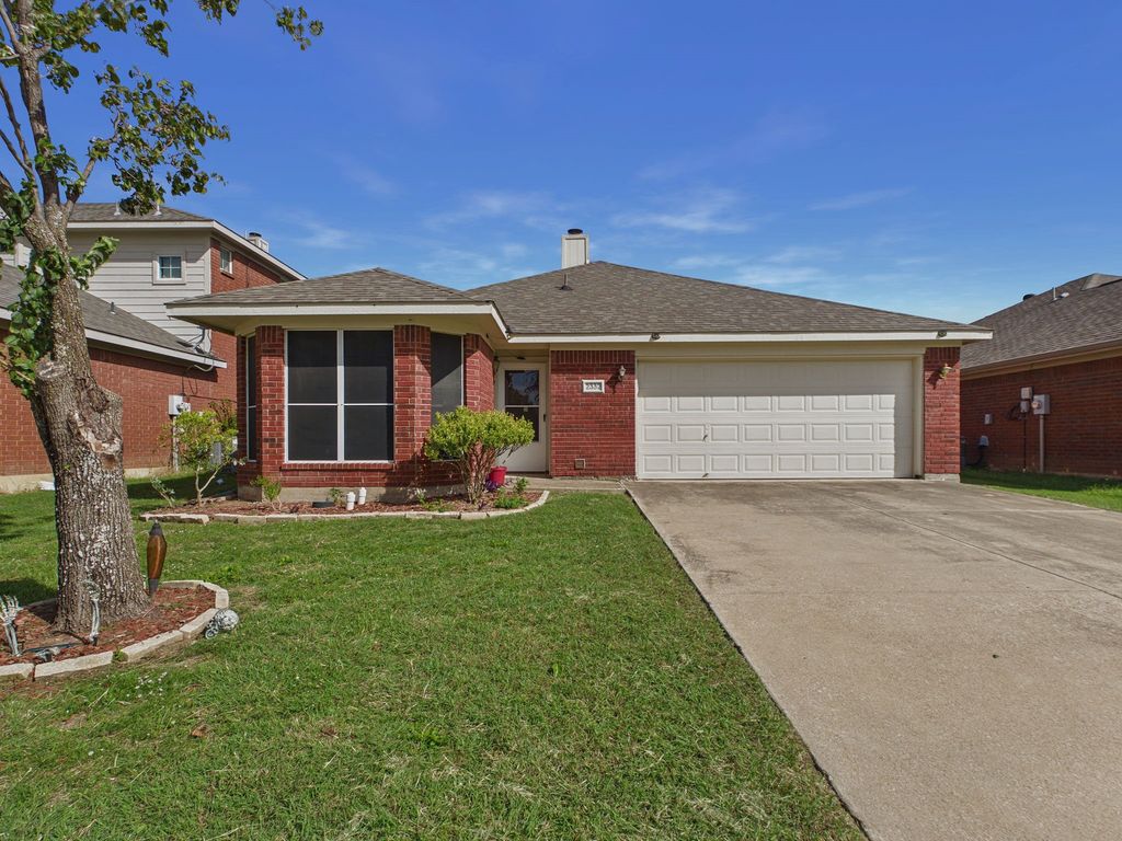 2332 Rushing Springs, Fort Worth, TX 76118 — photo 2