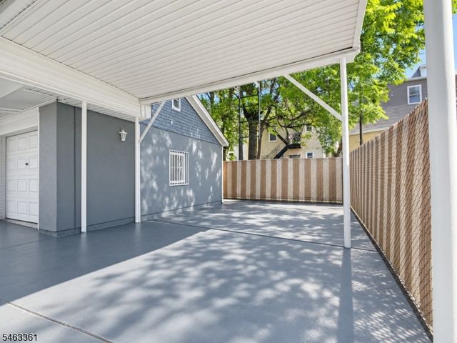 503 Franklin St, Elizabeth City, NJ 07206