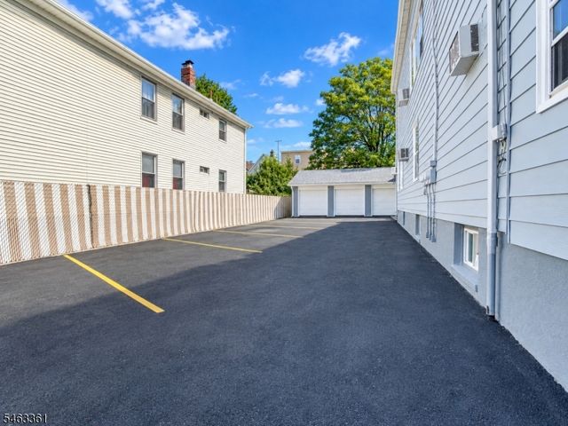 503 Franklin St, Elizabeth City, NJ 07206