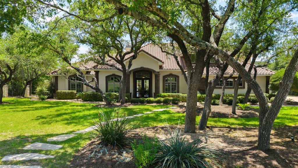 8605 Mendocino DR, Austin, TX 78735
