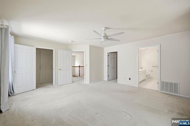 19 Colmart Way, Bridgewater, NJ 08807