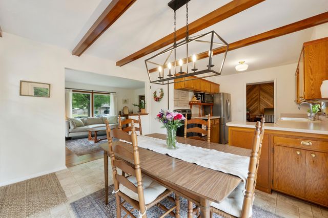 11335 Swallow Street NW, Coon Rapids, MN 55433