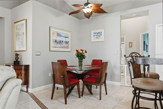 1240 BLUFFS CIRCLE, Dunedin, FL 34698