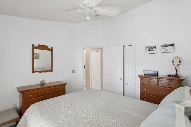 1240 BLUFFS CIRCLE, Dunedin, FL 34698