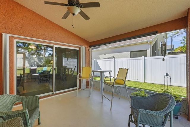 1240 BLUFFS CIRCLE, Dunedin, FL 34698