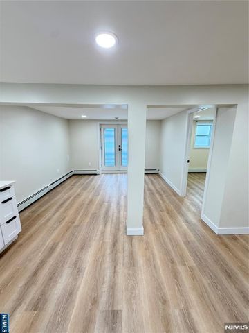 157 Cottage Place 1, Fairview, NJ 07022