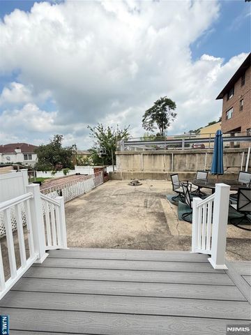 157 Cottage Place 1, Fairview, NJ 07022