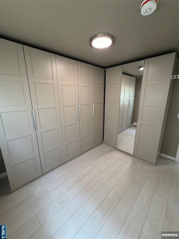157 Cottage Place 1, Fairview, NJ 07022