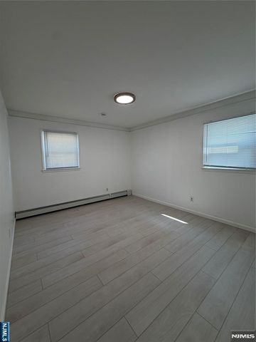 157 Cottage Place 1, Fairview, NJ 07022