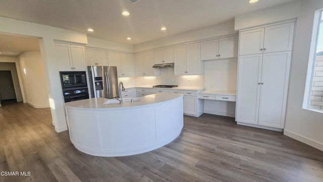3058 Blazing Star Drive, Thousand Oaks, CA 91362