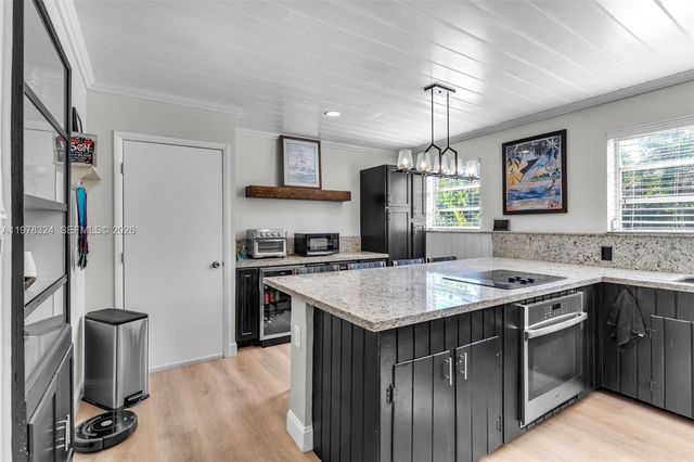 23400 SW 142nd Ave, Homestead, FL 33032