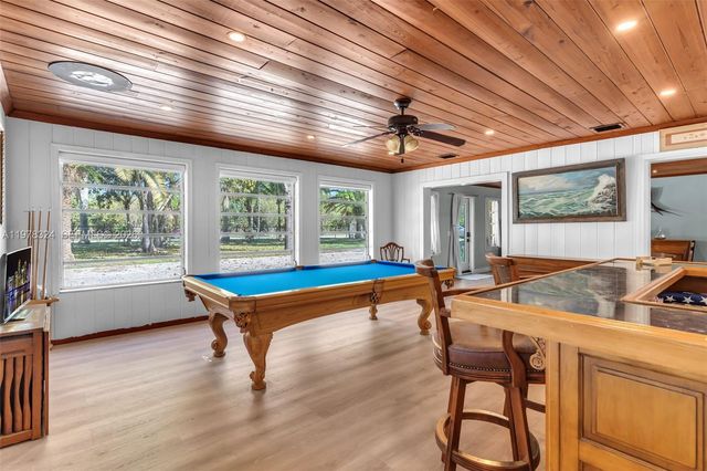 23400 SW 142nd Ave, Homestead, FL 33032