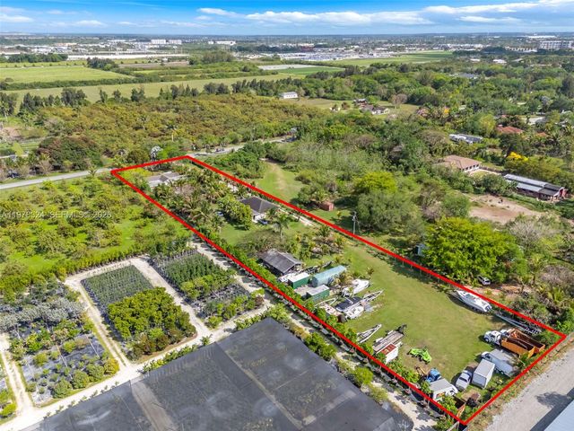 23400 SW 142nd Ave, Homestead, FL 33032