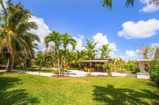 23400 SW 142nd Ave, Homestead, FL 33032