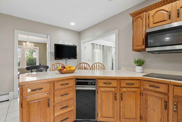 20 Brightwood Ave, Worcester, MA 01604