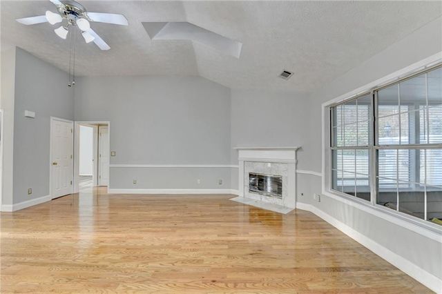 1075 Prestonwood Drive, Lawrenceville, GA 30043