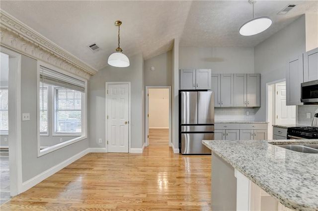 1075 Prestonwood Drive, Lawrenceville, GA 30043