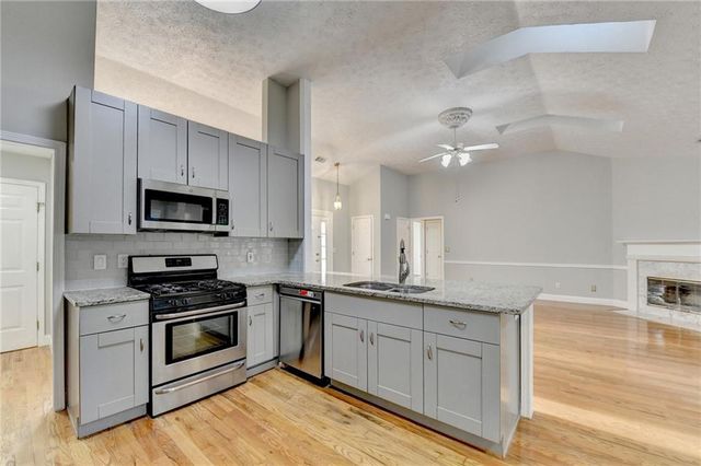 1075 Prestonwood Drive, Lawrenceville, GA 30043